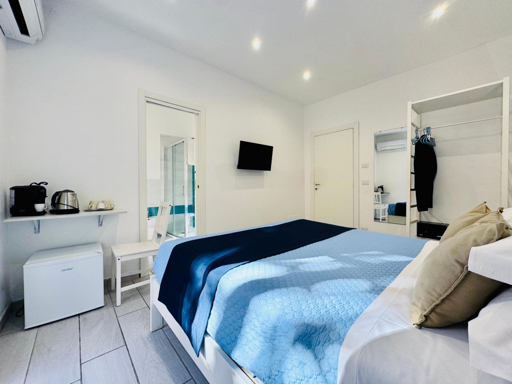 Yourhome - Blue Marina Rooms Сорренто Екстер'єр фото